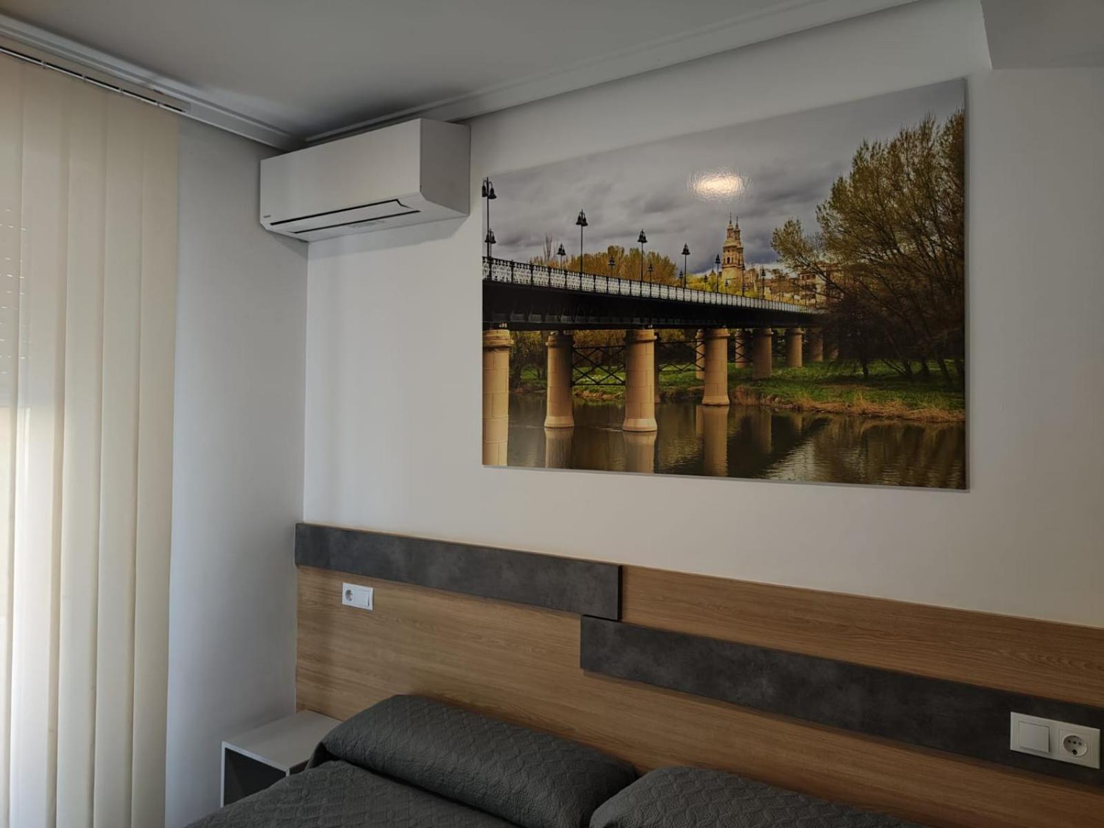 Hostal Rioja Condestable Logroño Exteriér fotografie