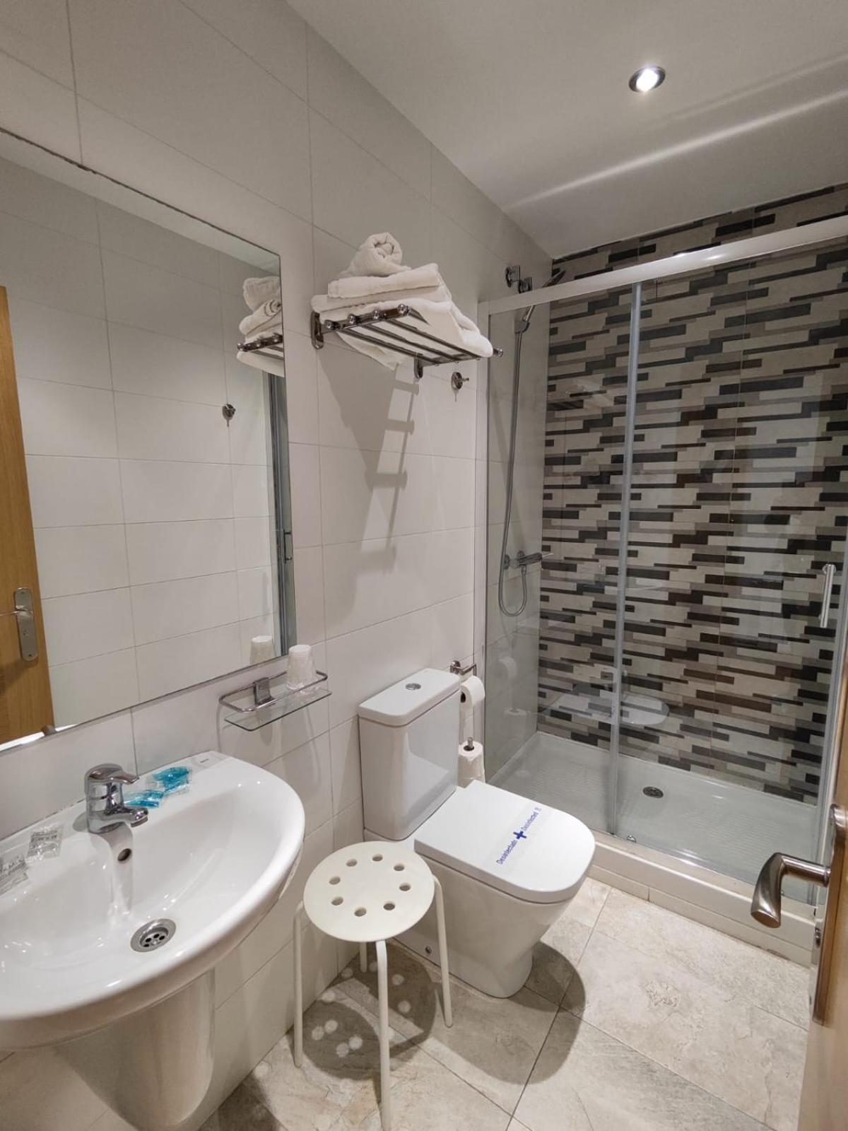 Hostal Rioja Condestable Logroño Exteriér fotografie